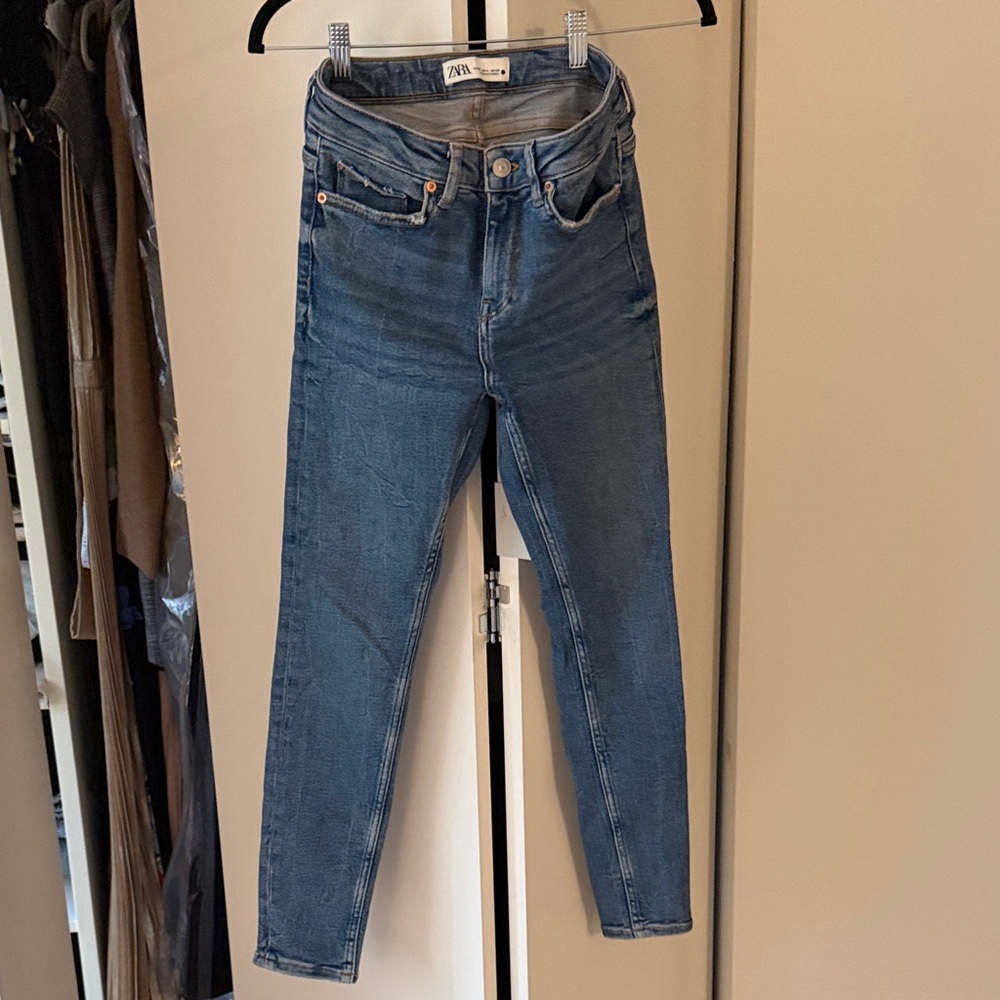 Zara Skinny Jeans in Medium Blue Denim